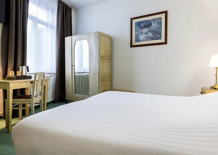 Hotel Saint Maurice 2*