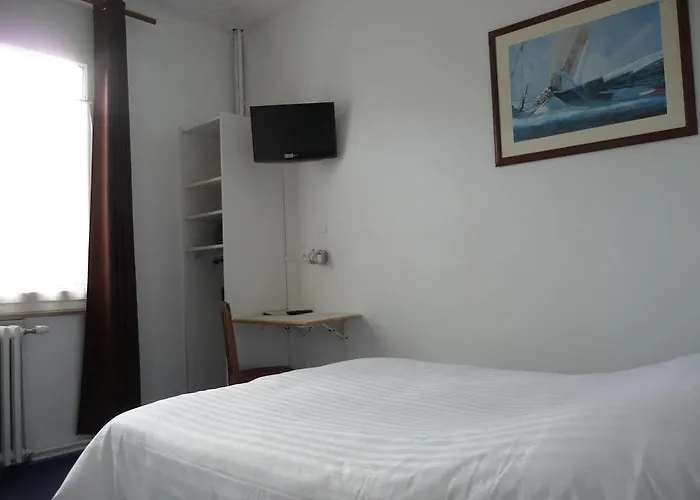 Hotel Saint Maurice 2*