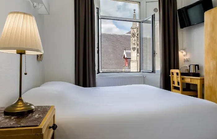 Saint Maurice Hotel 2*