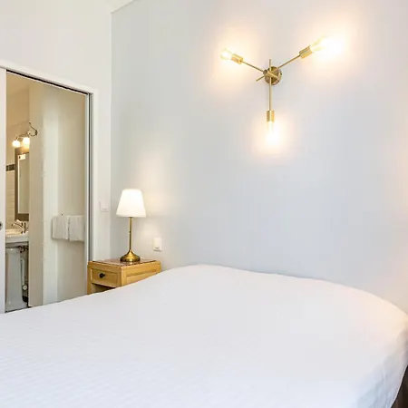 Saint Maurice Hotel 2*