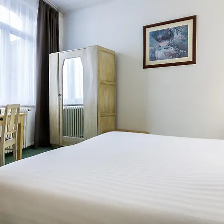 Hotel Saint Maurice 2*