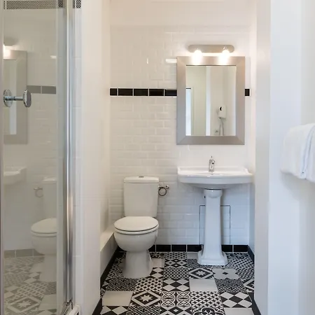 Hotel Saint Maurice 2*