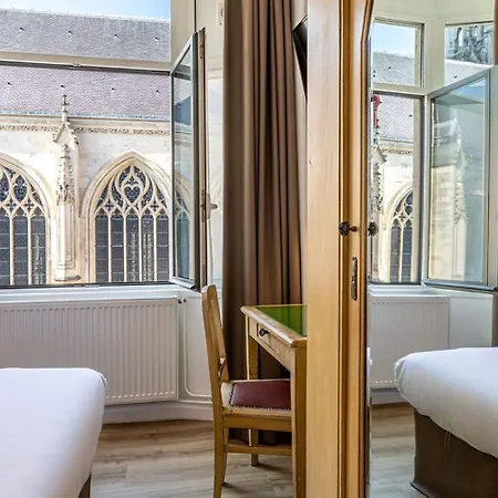 Szálloda Saint Maurice Lille