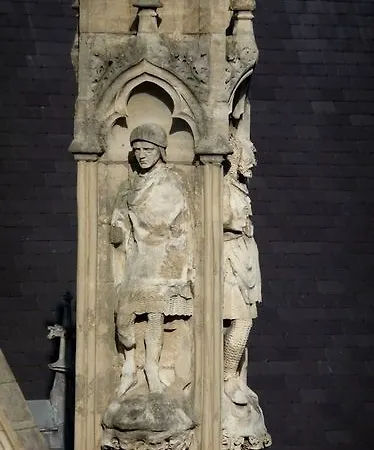 Saint Maurice מלון