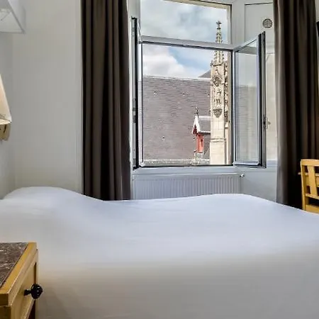 Saint Maurice Hotel 2*