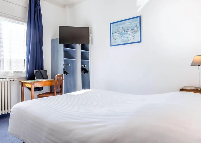 Hotel Saint Maurice 2*