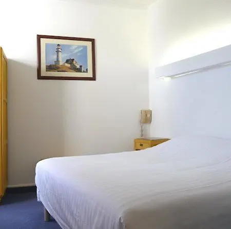 Hotel Saint Maurice 2*